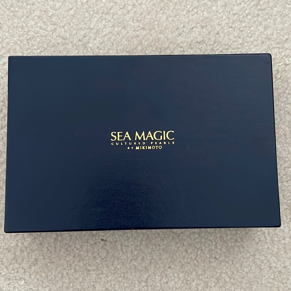 Authentic Mikimoto sea magic cultured pearls